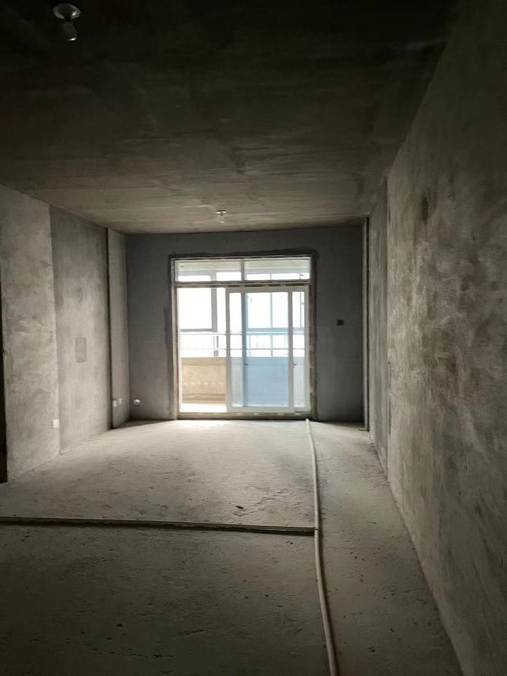 鄱陽(yáng)小區(qū)法拍房豐祥苑5棟1203號(hào)