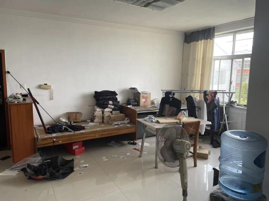 泉水塘小區(qū)（湖南農(nóng)業(yè)大學拆遷安置房）法拍房二期12棟502號