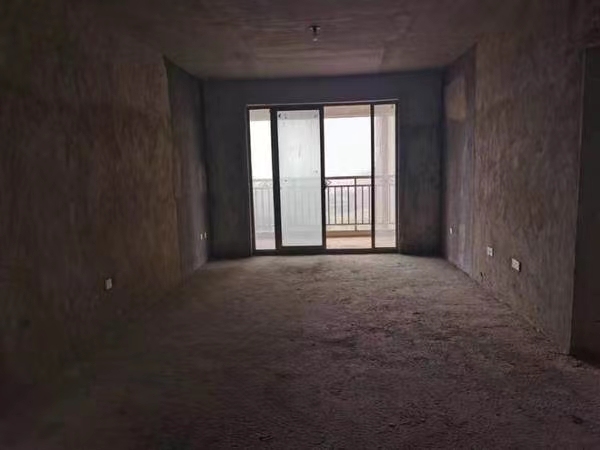 江濱家園華庭苑（華苑）法拍房5棟302室、304室