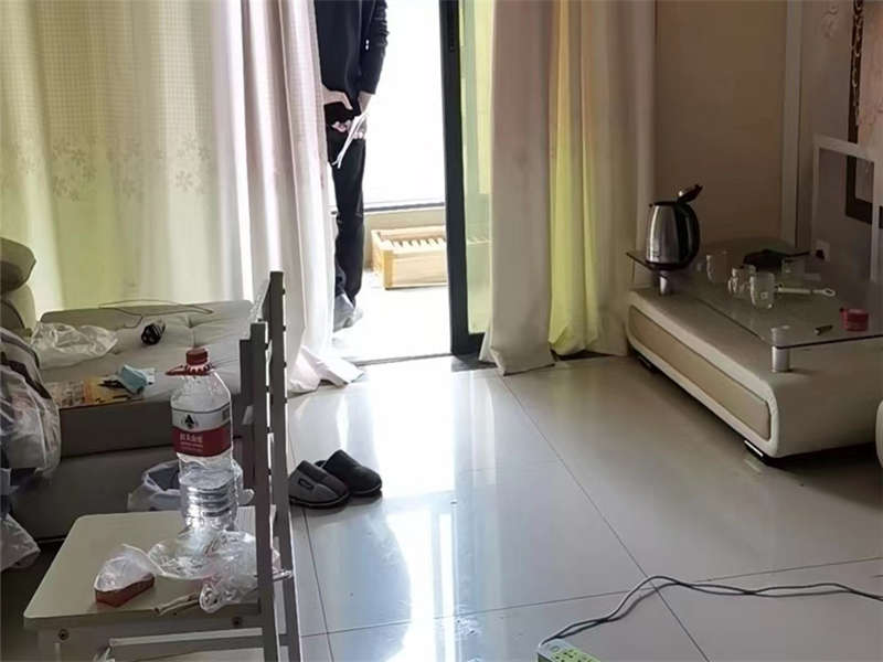 富基世紀公園法拍房16棟1710室房產(chǎn)及室內(nèi)可移動家具家電