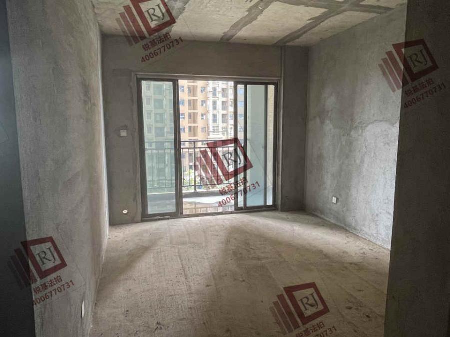 學(xué)府星城法拍房6、7棟及地下室407號(hào)