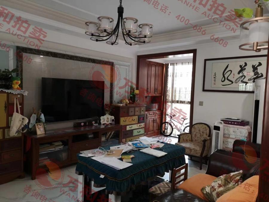 泊愛藍(lán)灣苑法拍房博逸苑202房