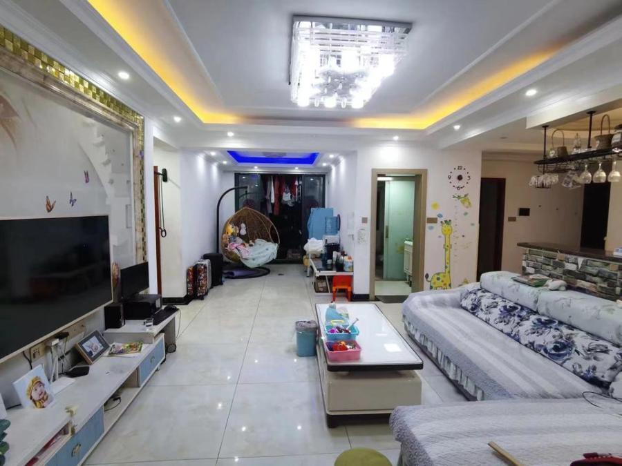 富基世紀(jì)公園法拍房52#、53#棟1401室