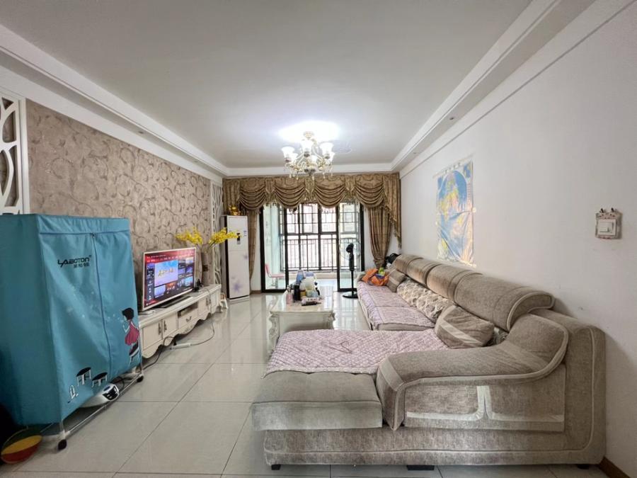 中海國際社區(qū)二期（中海江御名園）法拍房二期二區(qū)3、4棟808房