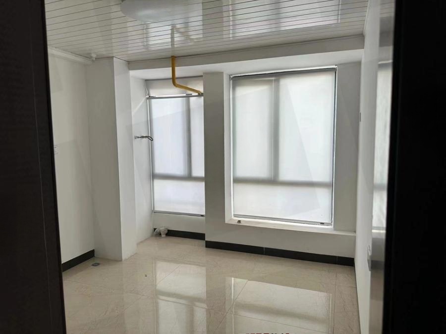 中建偶寓（中建芙蓉嘉苑）法拍房22、23、27棟376號房及屋內(nèi)兩臺空調(diào)