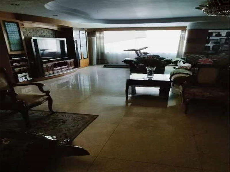 金昌花園（曙光路20號）法拍房2號樓803、804號