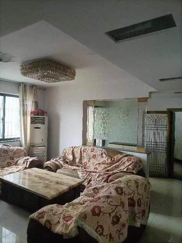 華天LOHO小鎮(zhèn)法拍房1棟2809、2810號