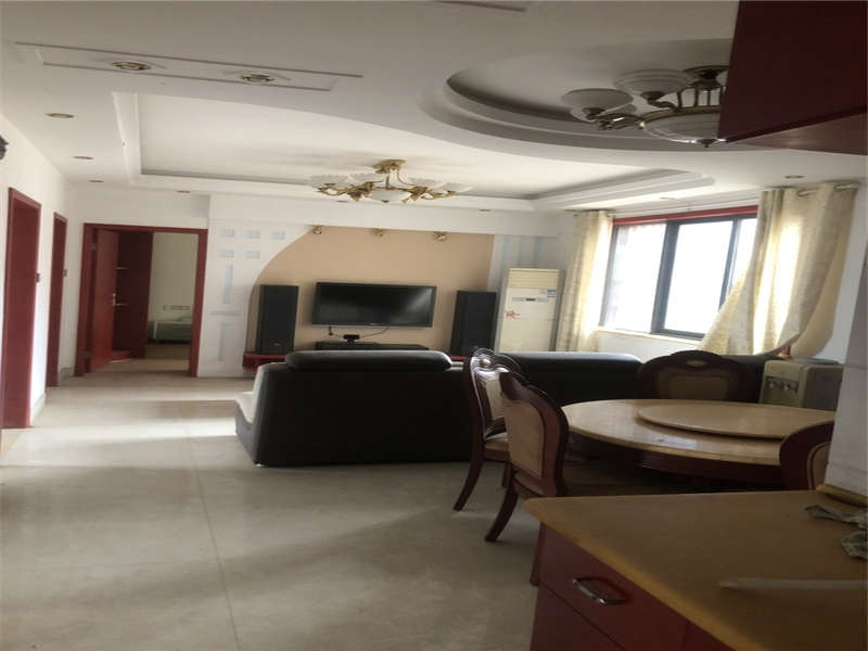 山水嘉園法拍房18、19棟1506號（包含室內(nèi)家具家電）