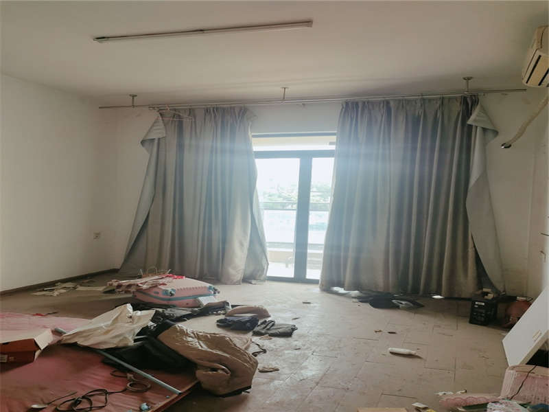 金典商務(wù)中心法拍房1、2、3、4棟615號(hào)