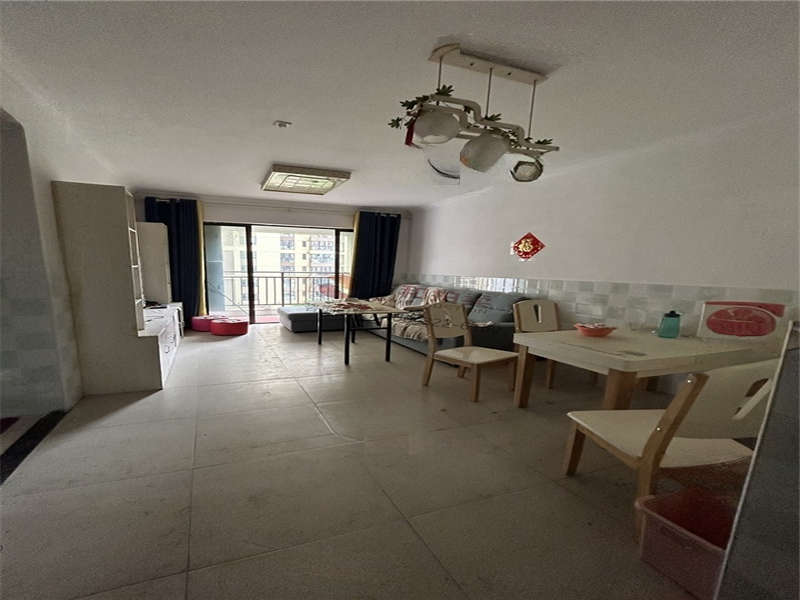 卓越蔚藍城邦苑法拍房5棟503號及室內15件家具家電