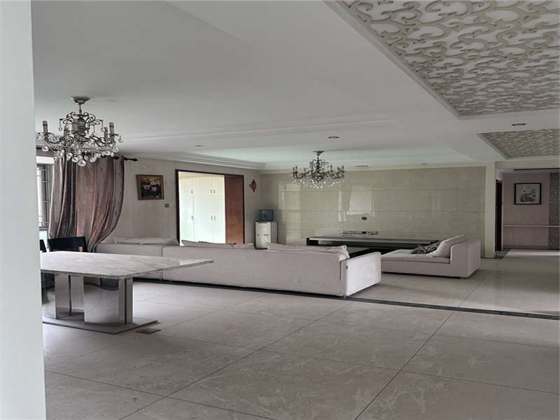 新城新世界法拍房D5棟801、802