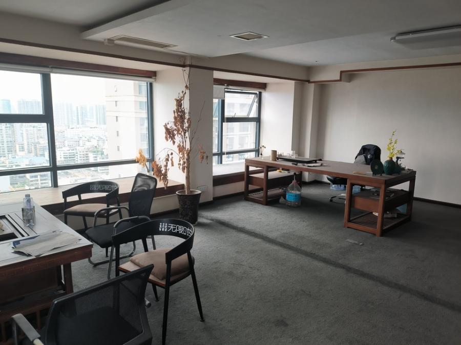 萬(wàn)象新天地法拍房5號(hào)棟2501、2502、2505、2506號(hào)