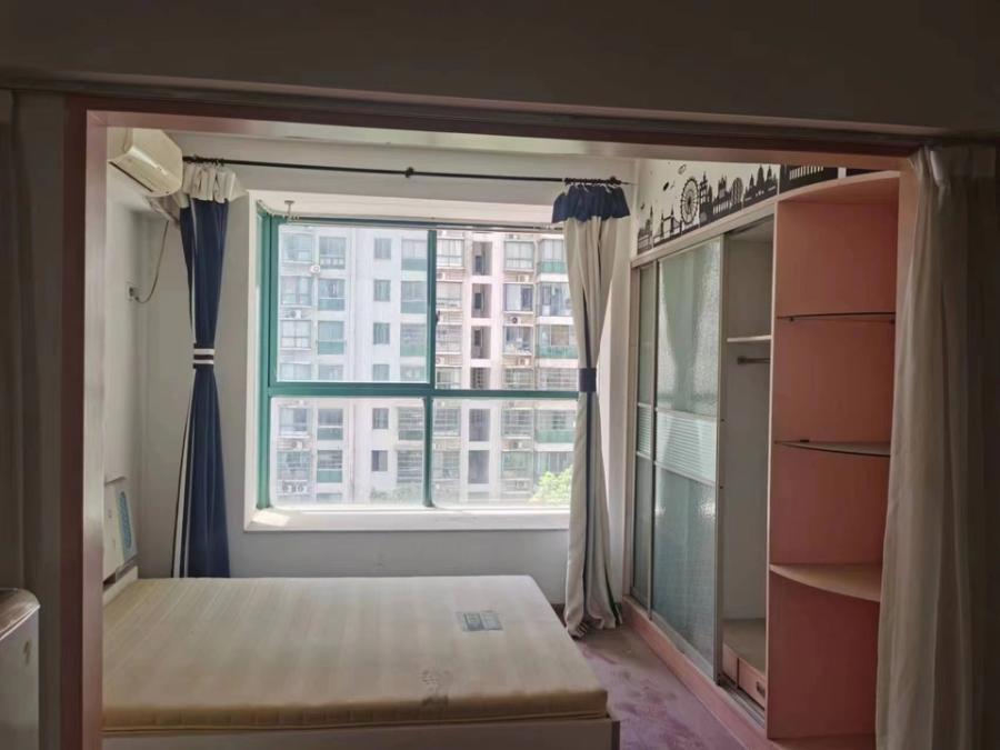 曙光大邸法拍房1、2、3、4棟及裙樓711號