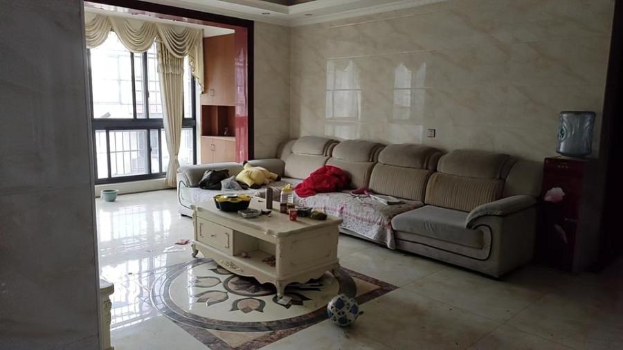 紫氣東來法拍房19、20棟503號