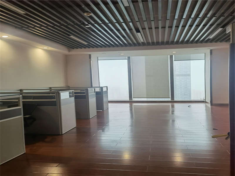 運達(dá)中央廣場法拍房二期商務(wù)綜合樓40002房（辦公）