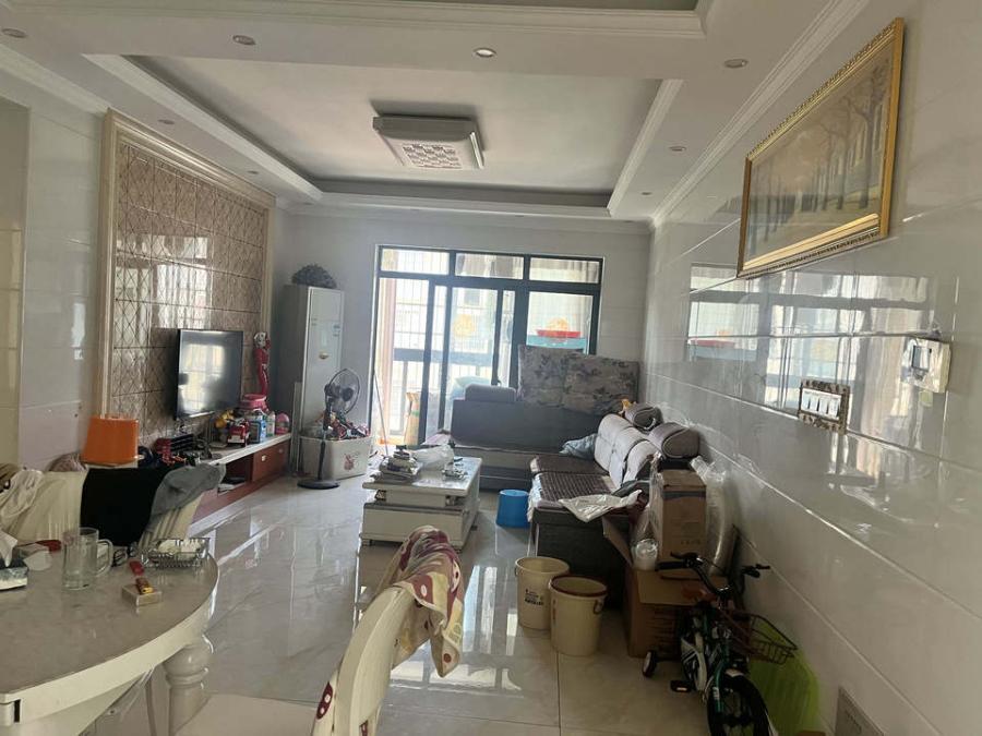 易通新城法拍房1、2棟608室