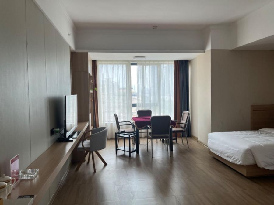 湖南華?。ɑ鹧骈_發(fā)區(qū)二片）法拍房1棟703號(hào)