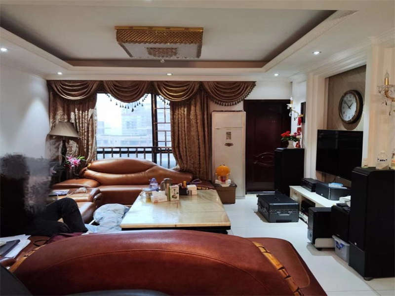 和莊公寓法拍房A區(qū)2、3號棟2412號