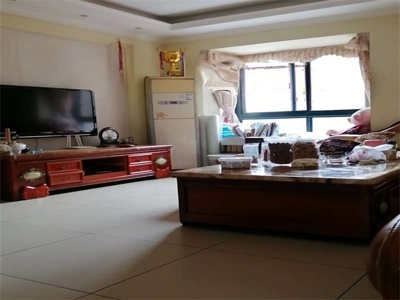 東方新城（東璽門）法拍房L1、L3棟2406號