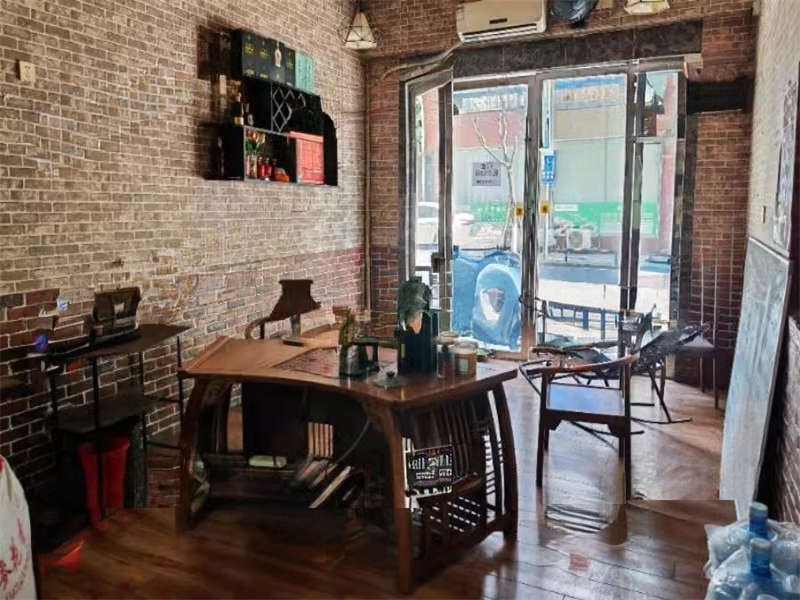 星沙鎮(zhèn)三產(chǎn)業(yè)街法拍房08片01棟15、16號(hào)101、201、301、401號(hào)