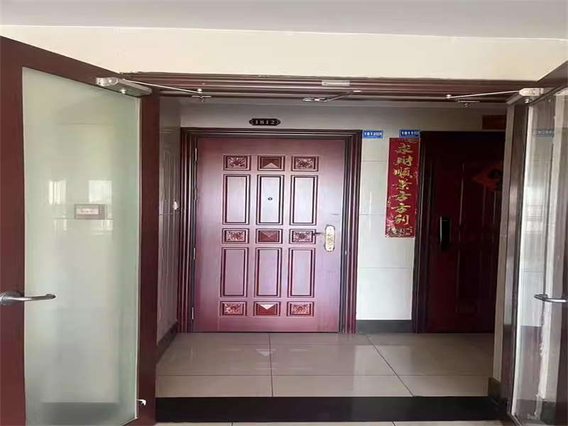 恒大城法拍房5、6、7棟1812室