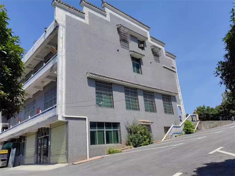 蘆江社區(qū)靖港堵壩旁法拍房-101、101、201號(hào)、0817972棟301號(hào)
