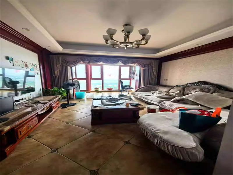 爵世名邸東湖（爵世名?。┓ㄅ姆咳?棟2906號(hào)