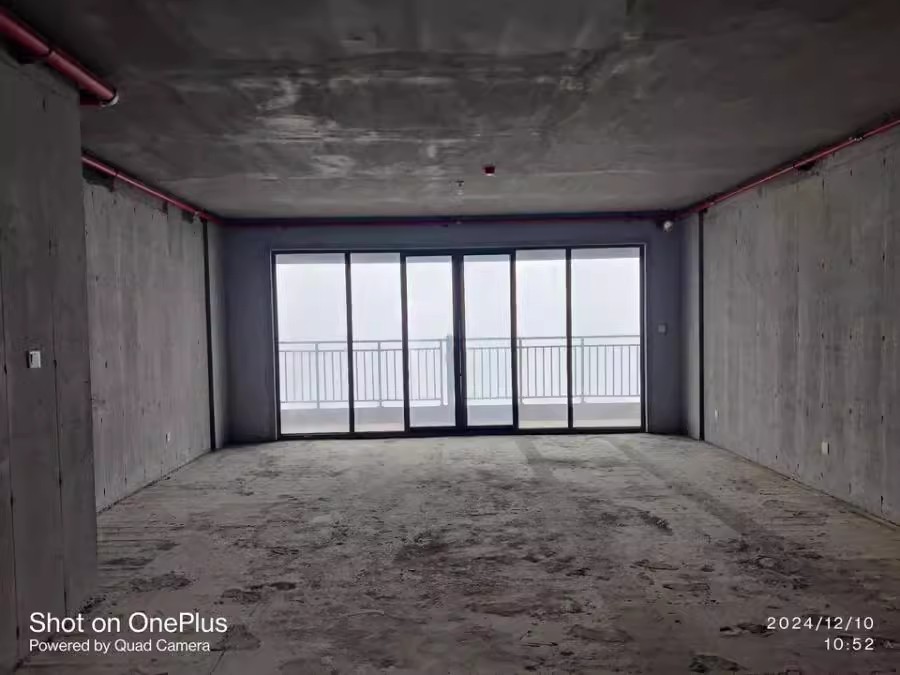 佳兆業(yè)云頂梅溪湖法拍房F30地塊18棟2704號（雙學(xué)區(qū)）