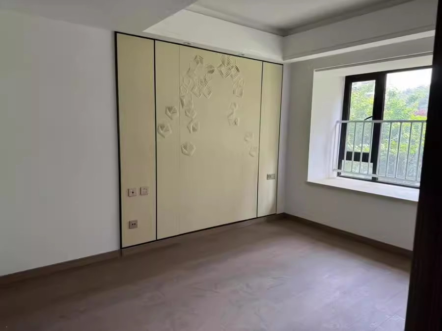 (8.5折)東原麓印長(zhǎng)江(東原棲湘花園)法拍房A-8棟203房 (8.5折)東原麓印長(zhǎng)江(東原棲湘花園)法拍房A-8棟203房