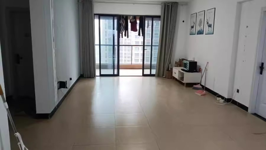 （7折）榮悅臺(tái)（南湖花園）法拍房6棟1803房