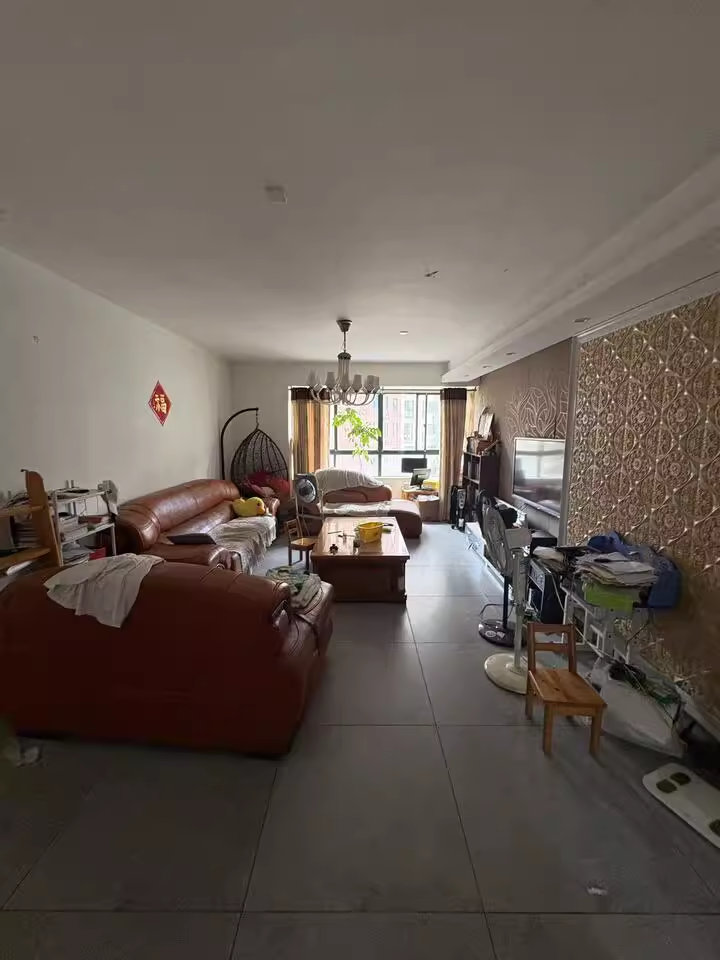 （8.5折）華盛世紀新城法拍房9棟1001室