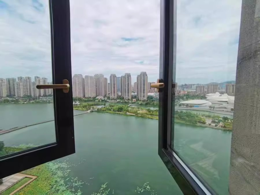 (一線湖景 雙學(xué)位)金茂梅溪湖法拍房25棟2301房 (一線湖景 雙學(xué)位)金茂梅溪湖法拍房25棟2301房