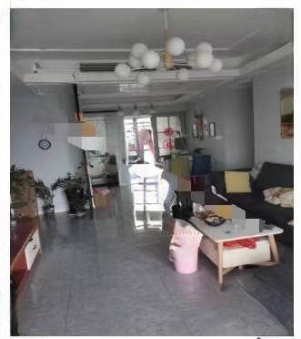 中南國際眼鏡城（中偉商業(yè)中心）法拍房3、4、5棟2701號